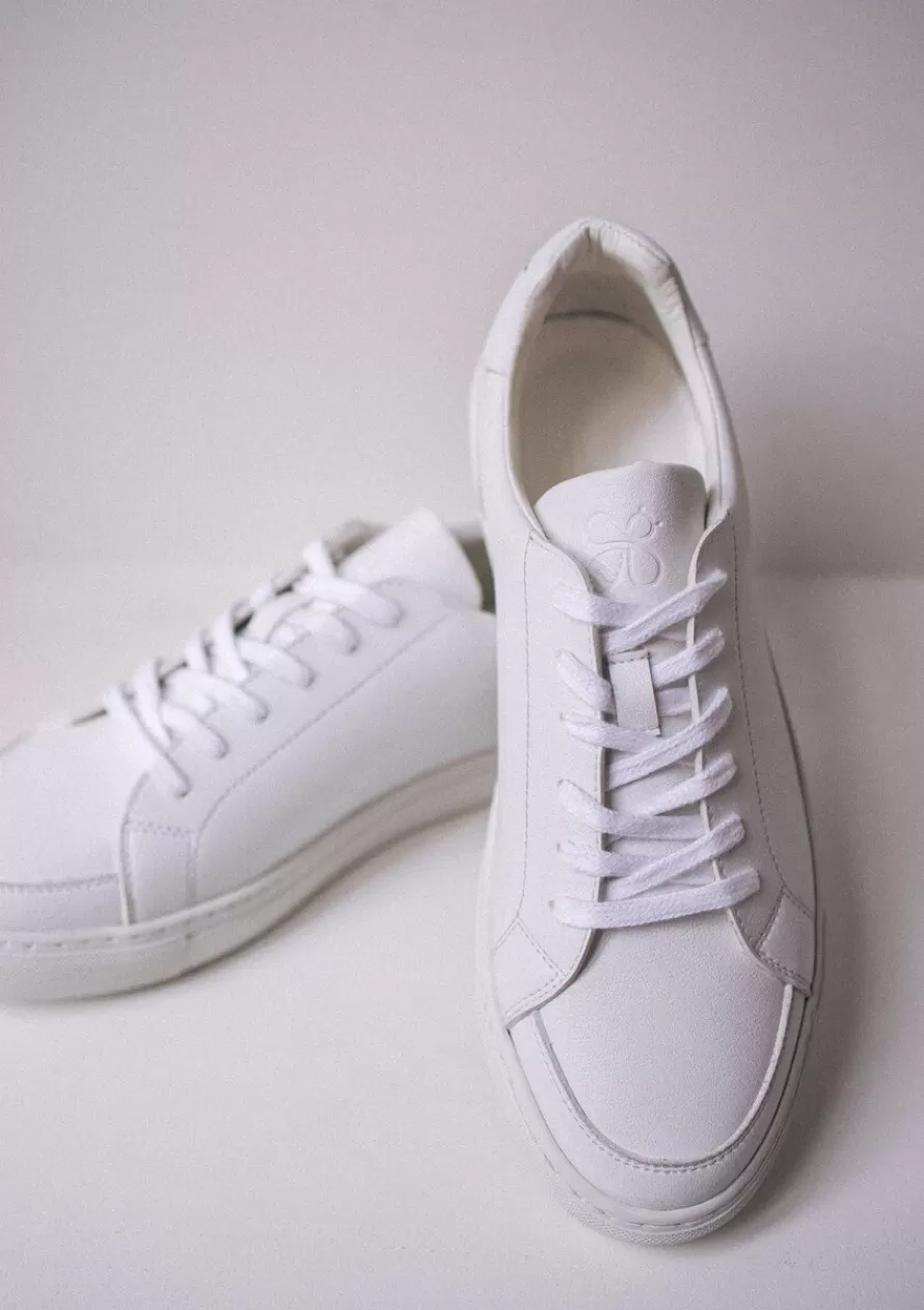 Montlimart Baskets<BASKETS VEGETALE Blanc
