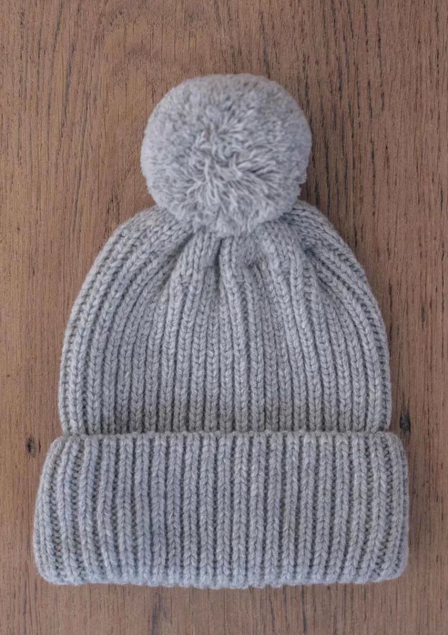 Montlimart Bonnets & Casquettes<BONNET POMPOM GRIS CLAIR GrisClair