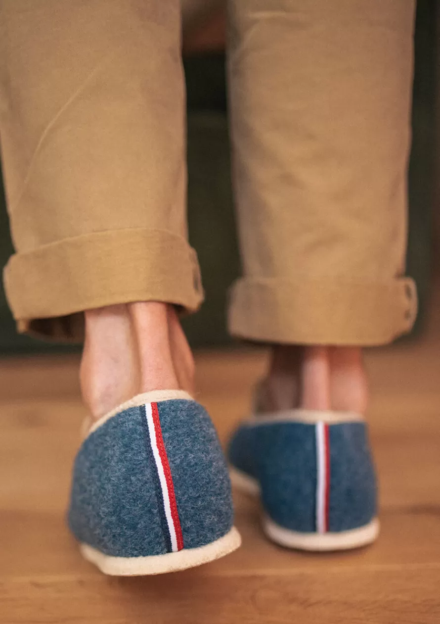 chaussons_martin_bleu_marine_2-1.webp Montlimart Chaussons | Chaussons<CHAUSSONS MARTIN BLEU MARINE BleuMarine