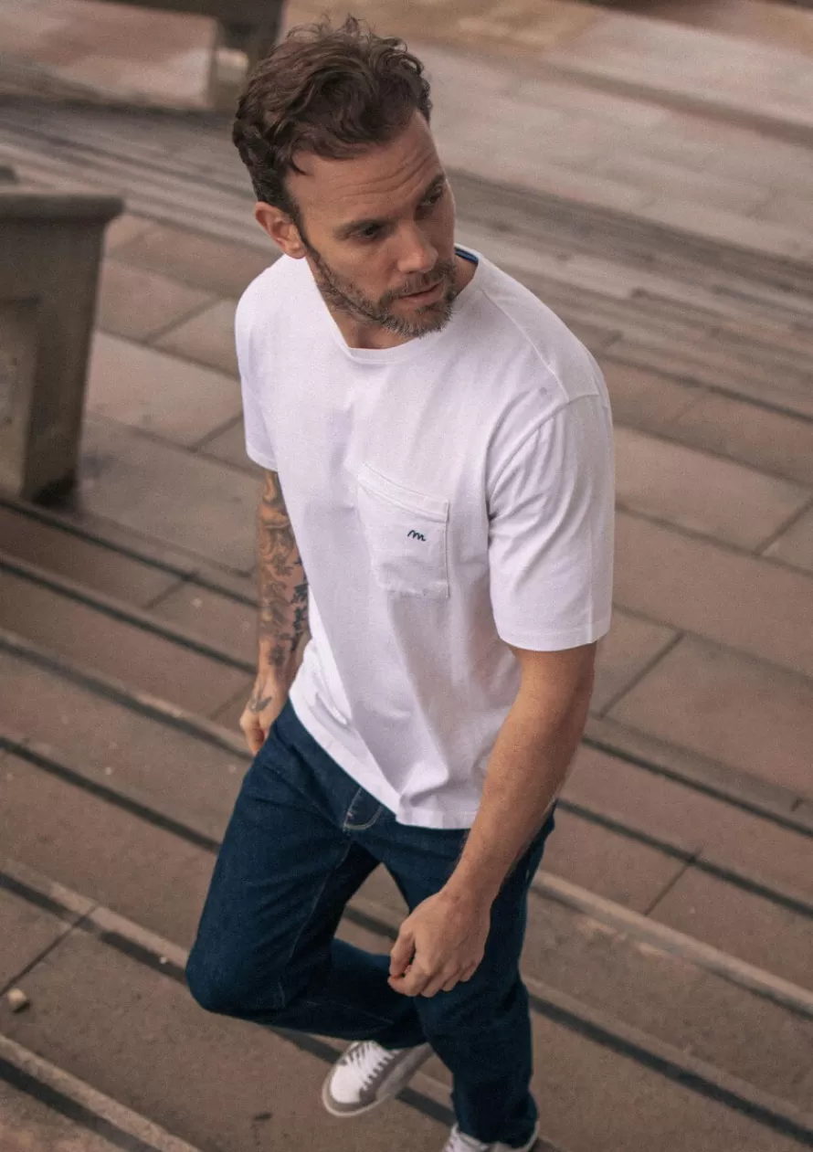 tshirt_initial_blanc_2-1.webp Montlimart T-shirts<T-SHIRT INITIAL Blanc